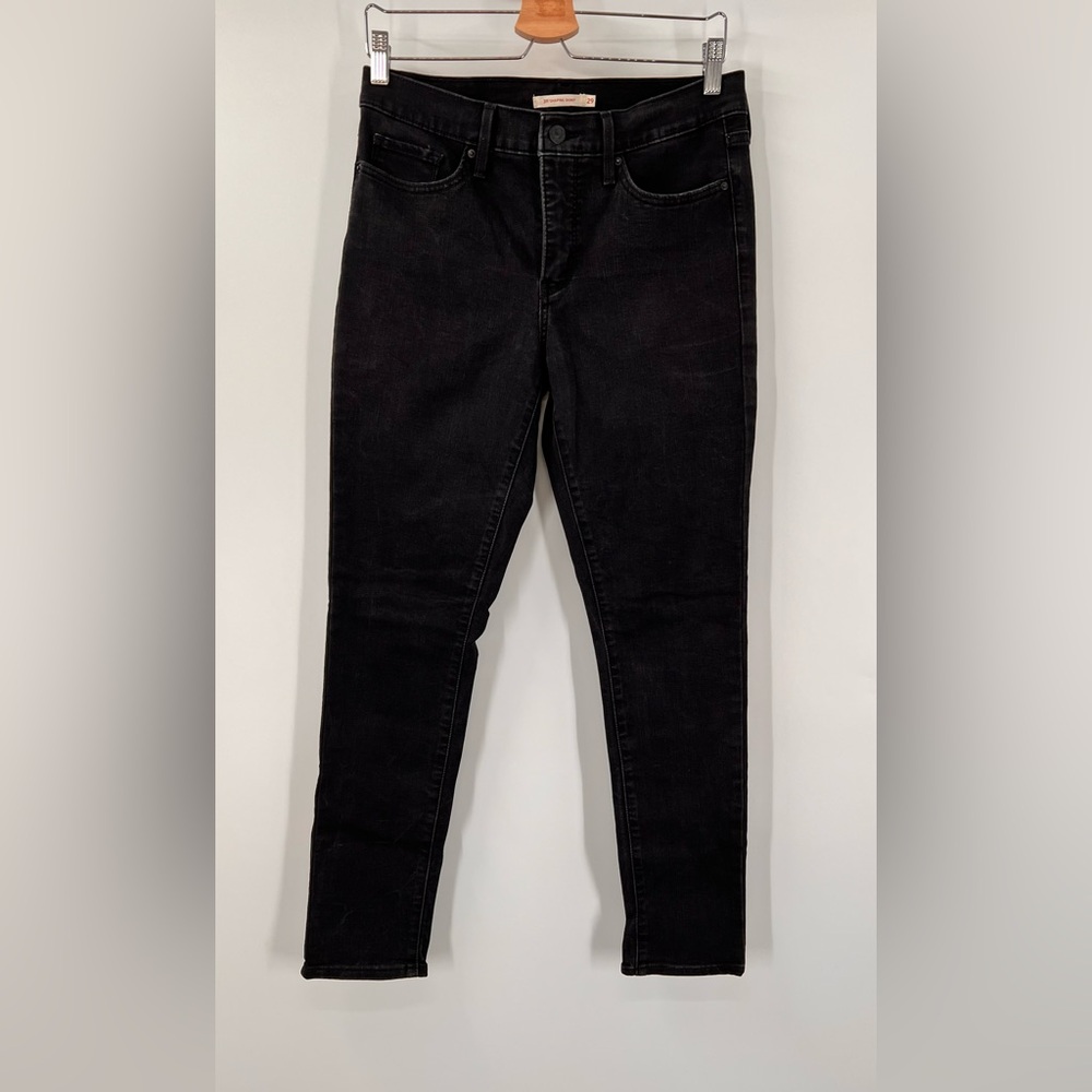 Levi’s 311